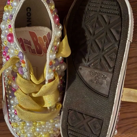 Masha and the Bear Converse, hot Pink Bling/Rhinestones/Pearls Sneakers, size 9
